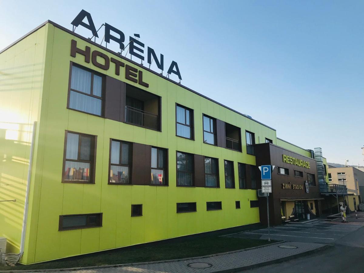 Hotel Arena Brumov Екстер'єр фото