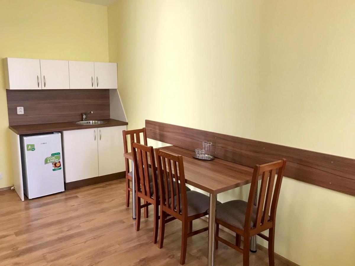 Hotel Arena Brumov Екстер'єр фото
